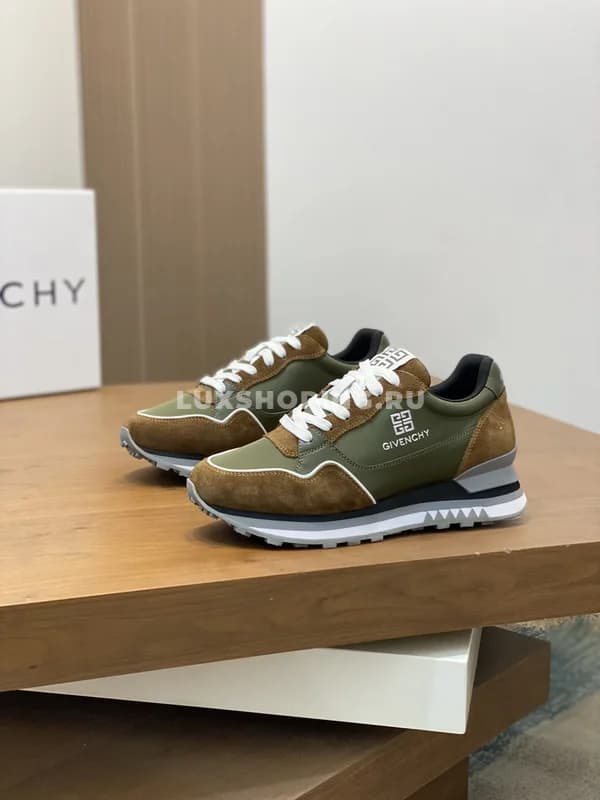 Кроссовки Givenchy зеленые