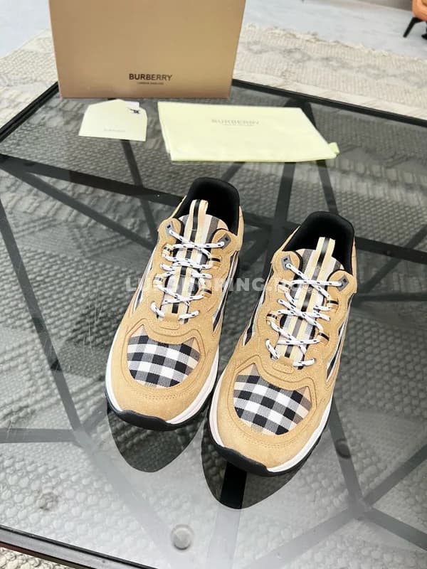 Кроссовки Burberry - фото 5