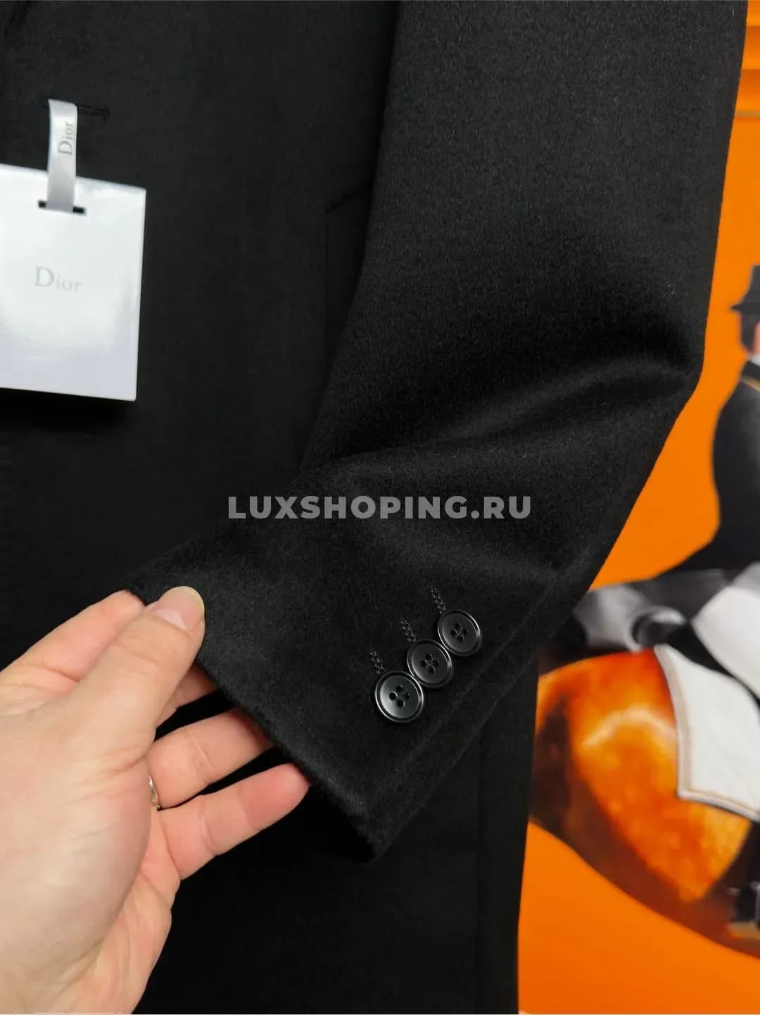 Пальто Dior черное с шильдиком - фото 2