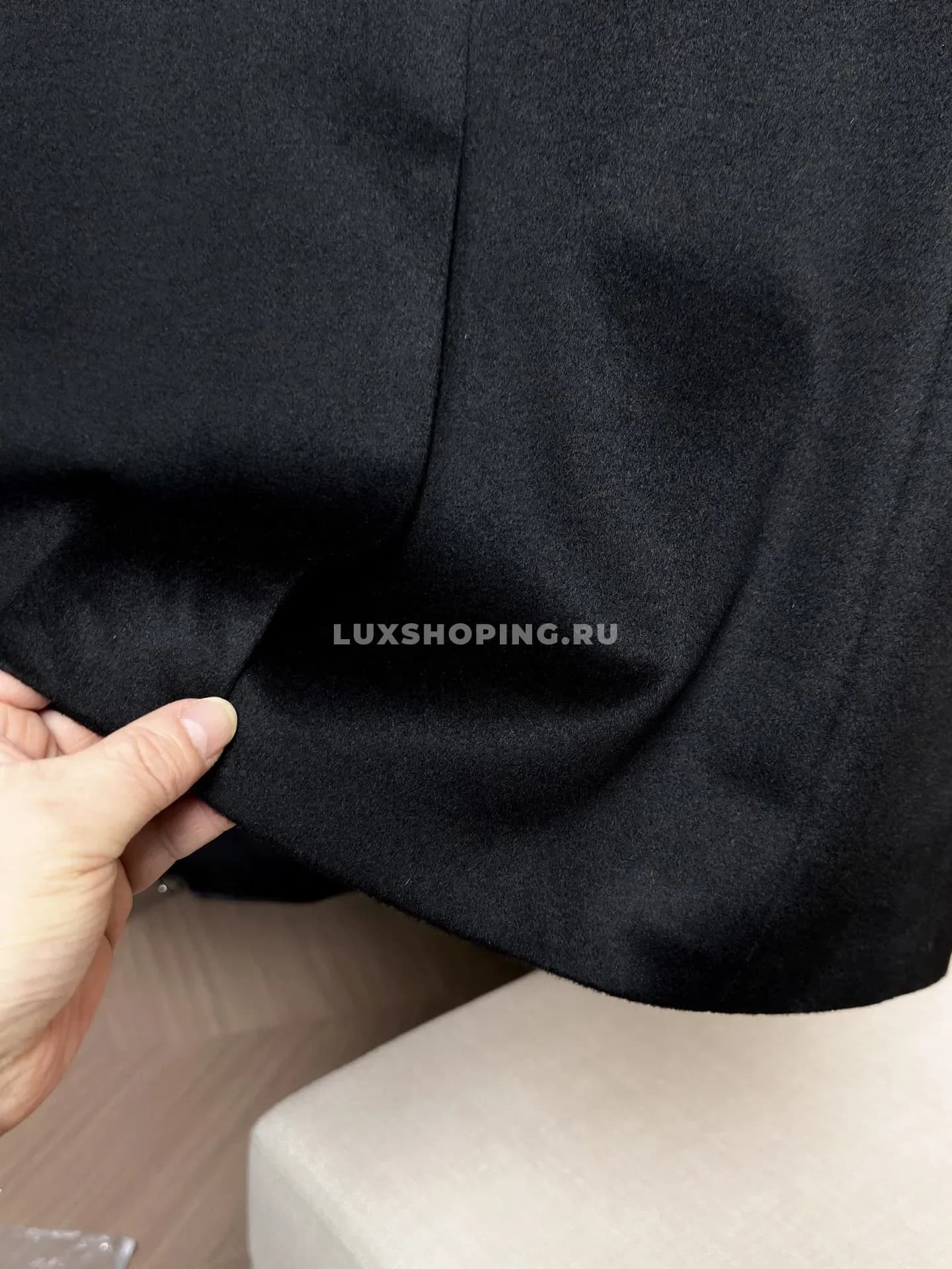 Пальто Dior черное с шильдиком - фото 9