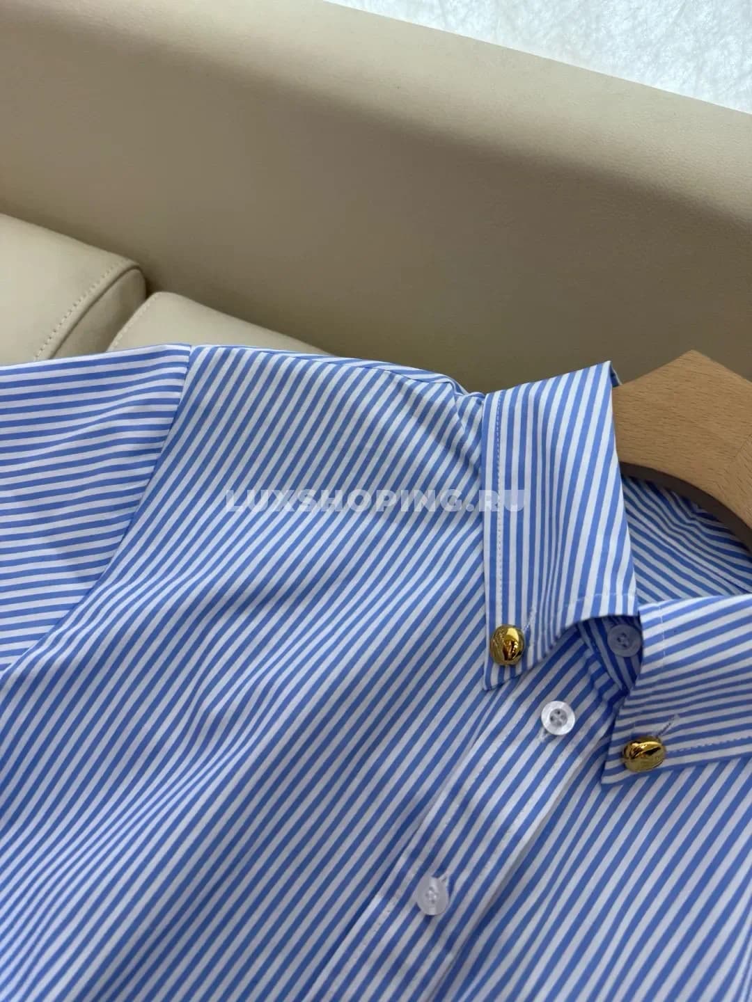 Рубашка с короткими рукавами и золотыми пуговицами, сине-белая полоска - фото 7