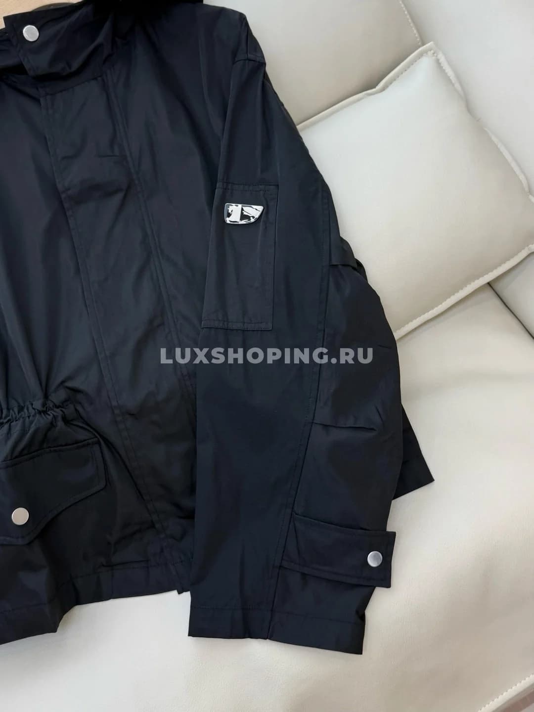 Burberry легкая удобная куртка парка, черная - фото 7