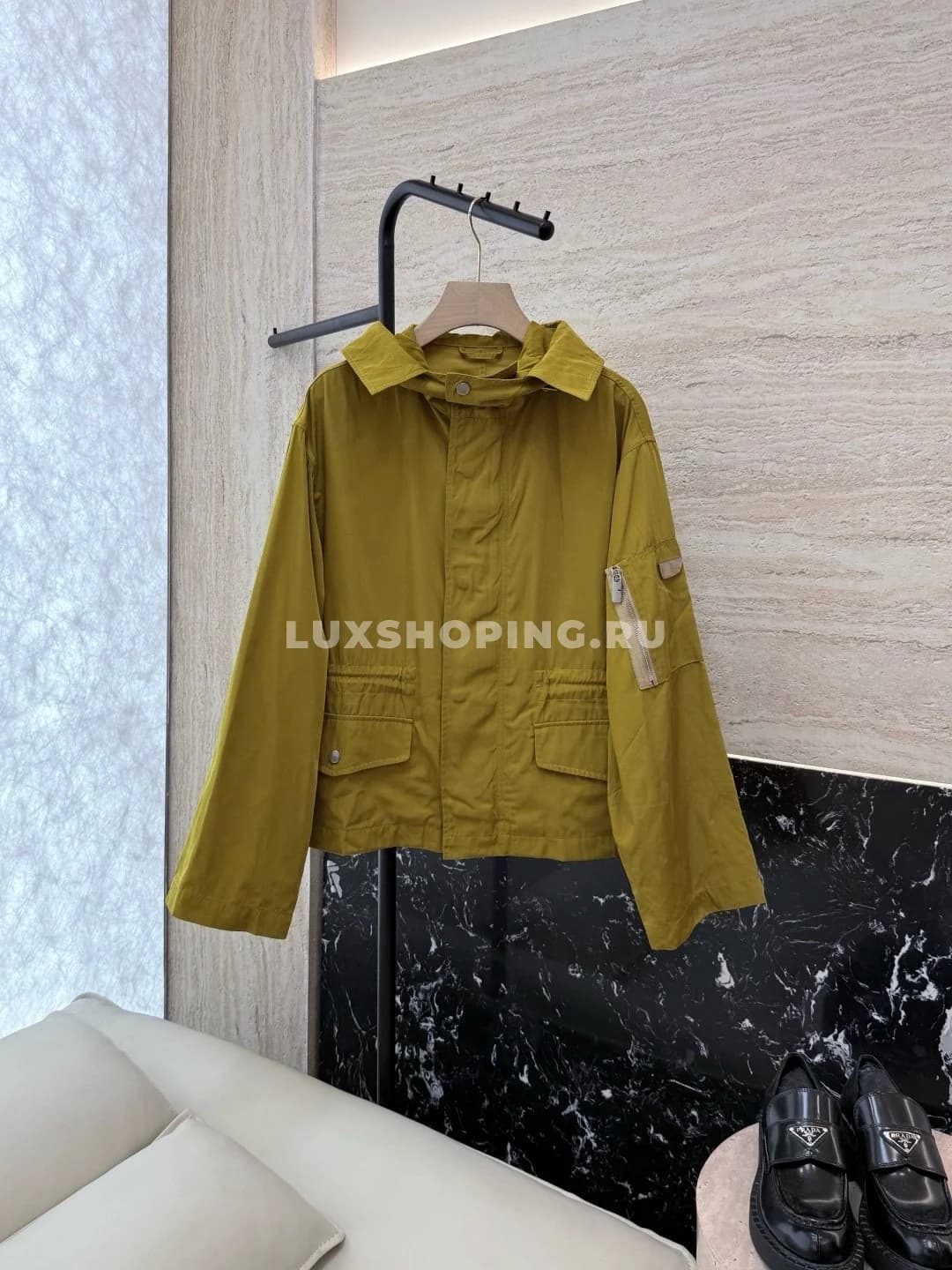 Burberry легкая удобная куртка парка, хаки