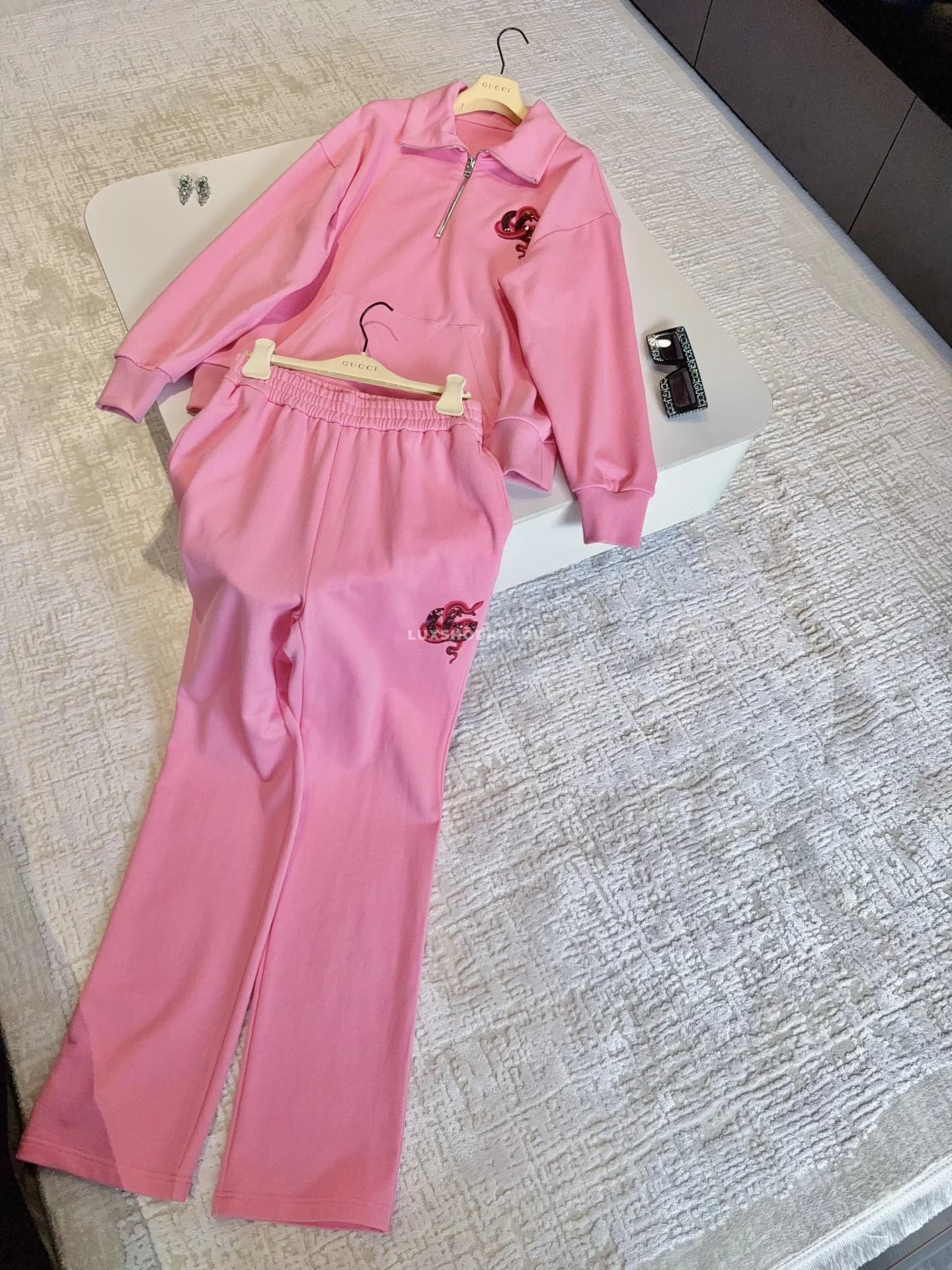 Спортивный костюм Gucci розовый