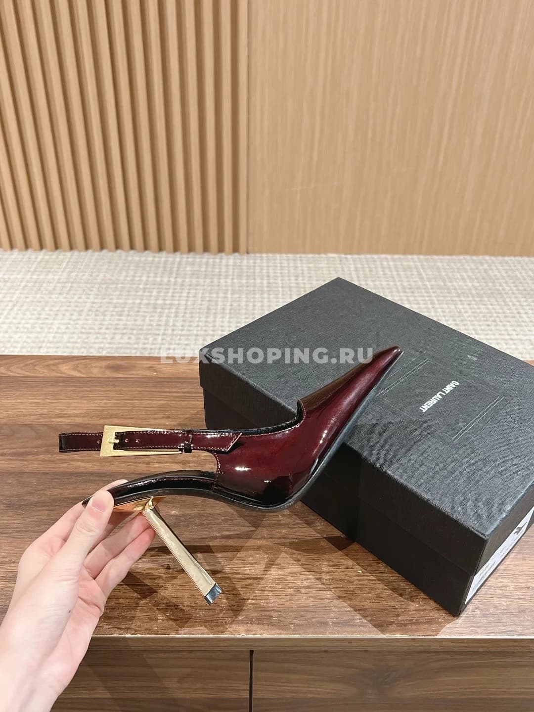 Туфли YSL на высоком каблуке бордо - фото 3