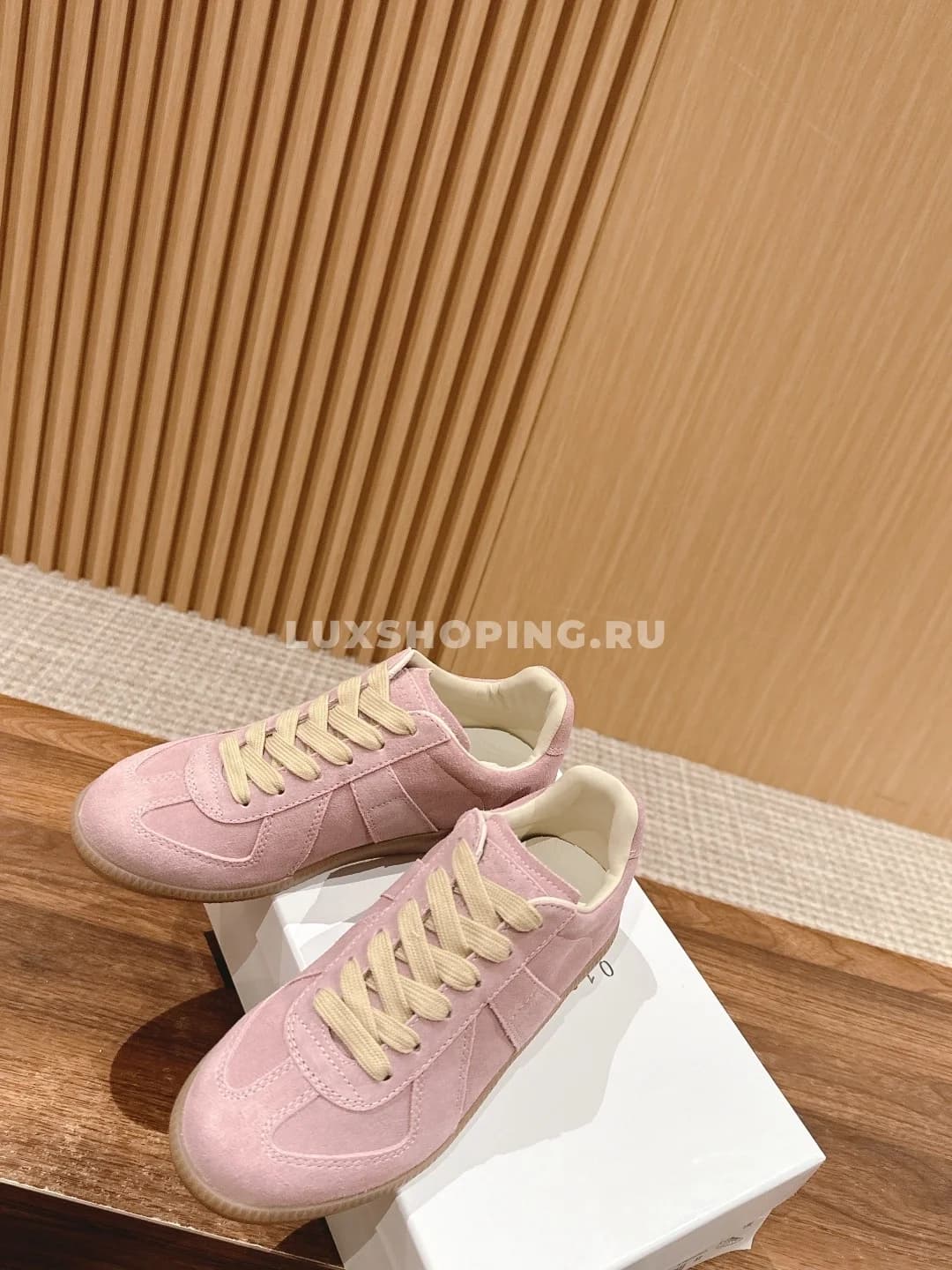 Кроссовки Maison Margiela розовые - фото 3