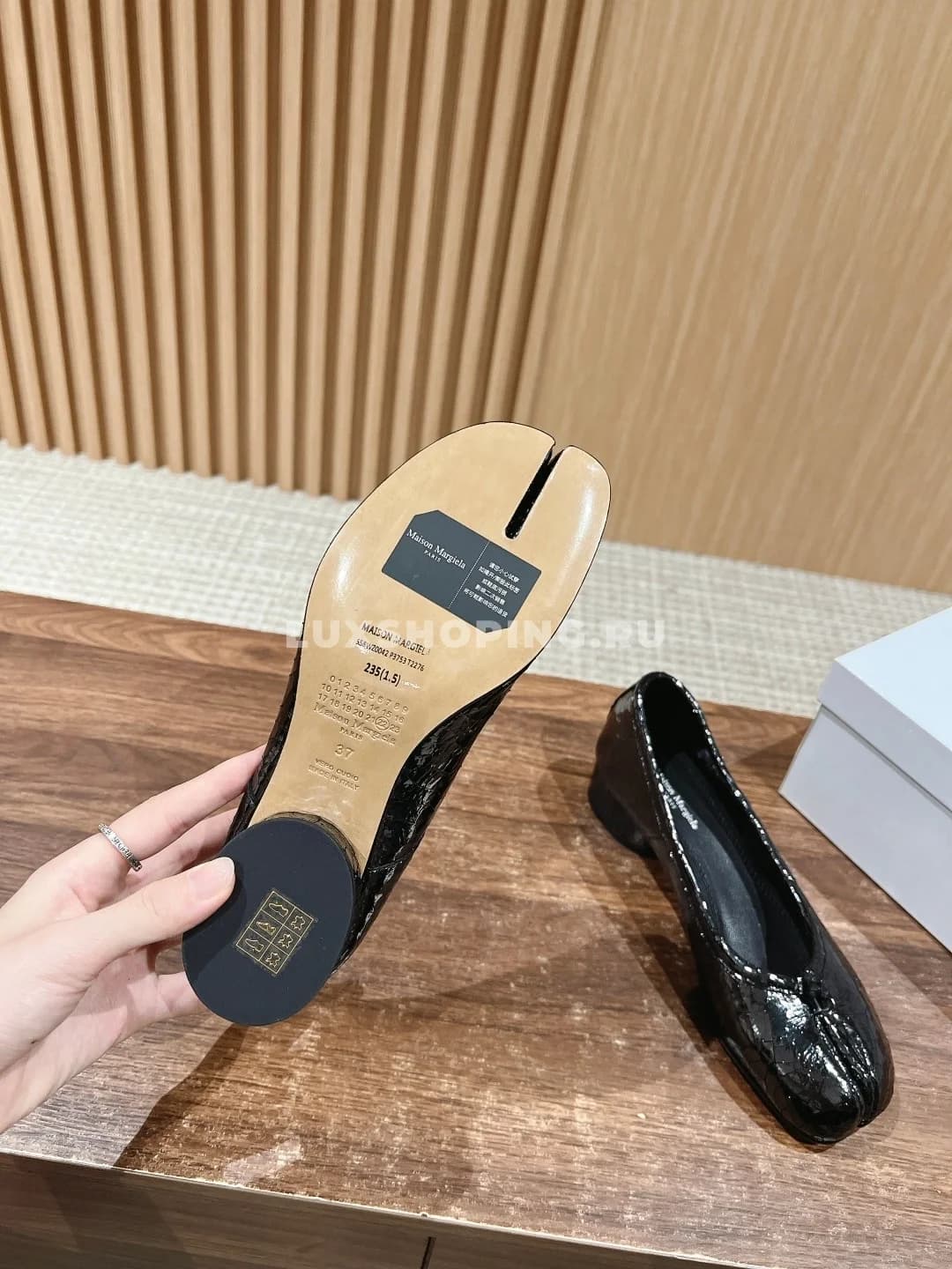 Балетки высокие Margiela Tabi черные - фото 5