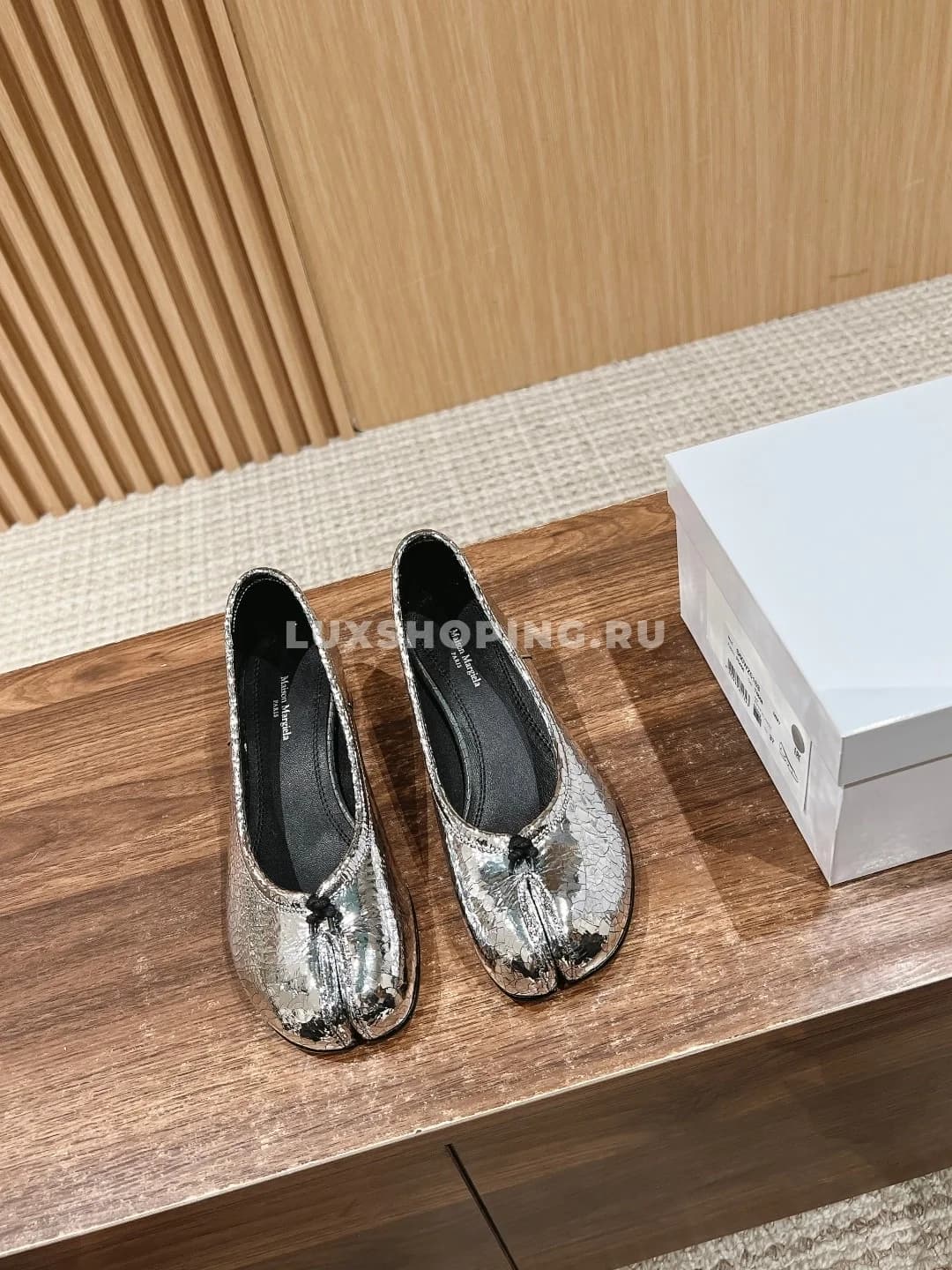 Балетки высокие Margiela Tabi серебрянные