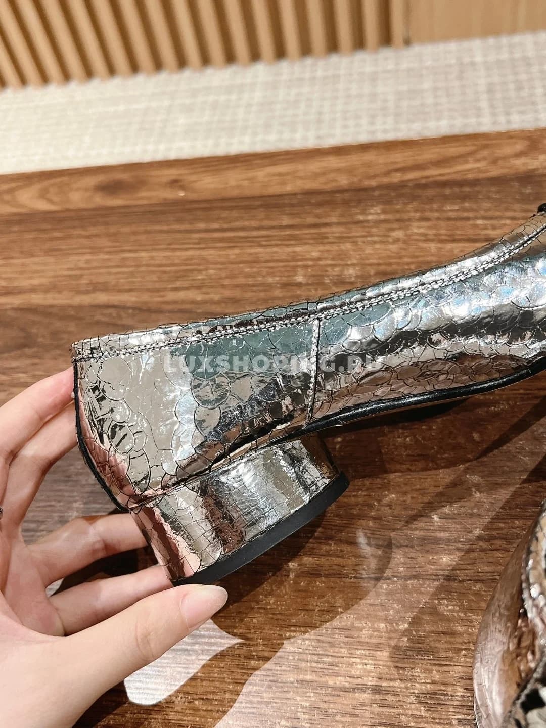 Балетки высокие Margiela Tabi серебрянные - фото 7