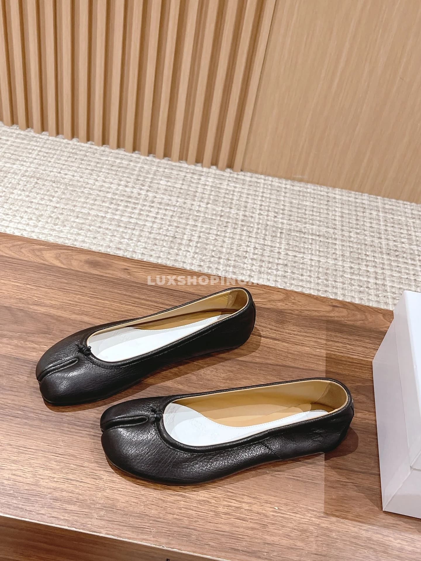 Балетки Margiela Tabi черные - фото 3