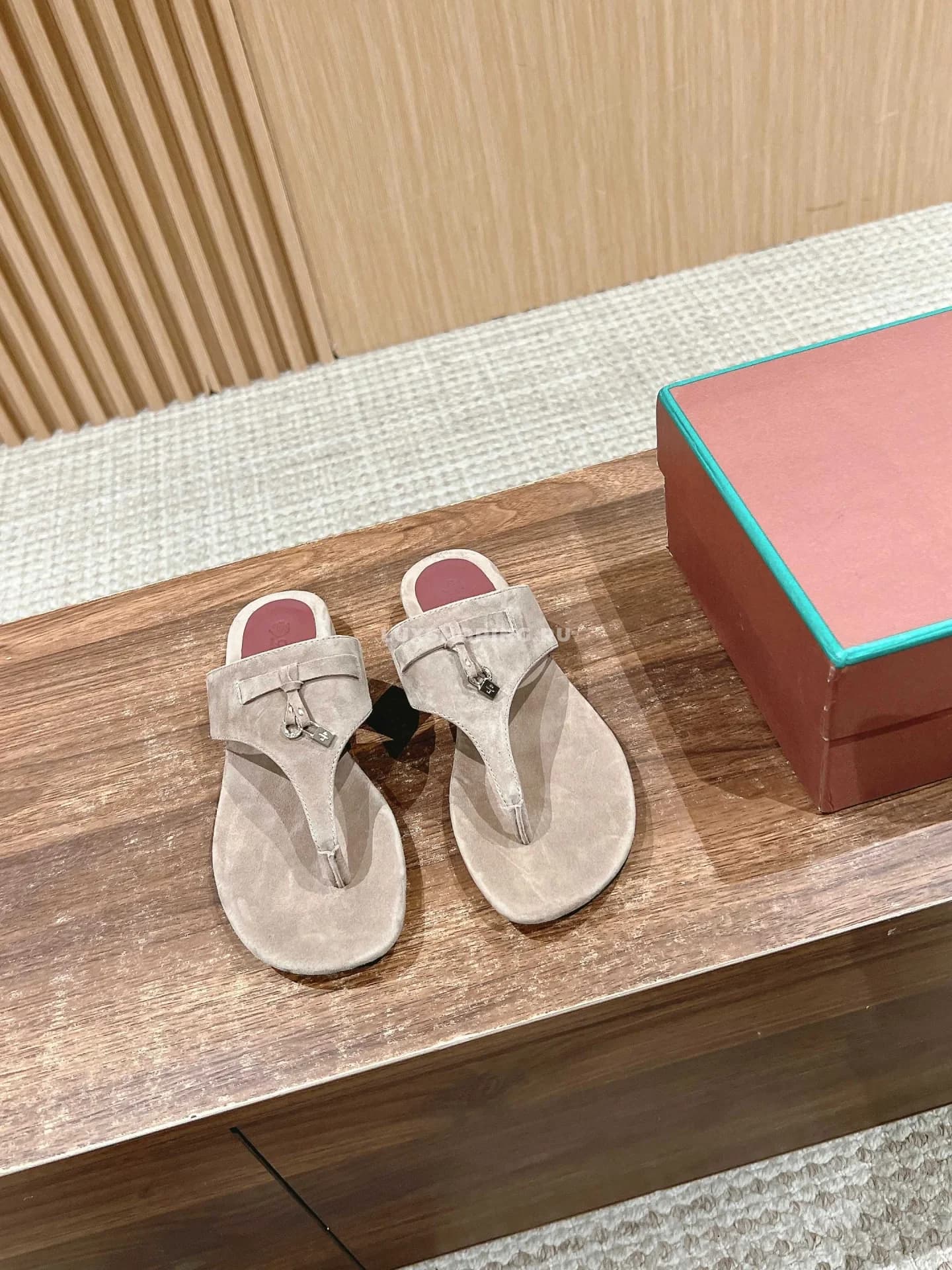 Шлепаны Loro Piano серые - фото 3