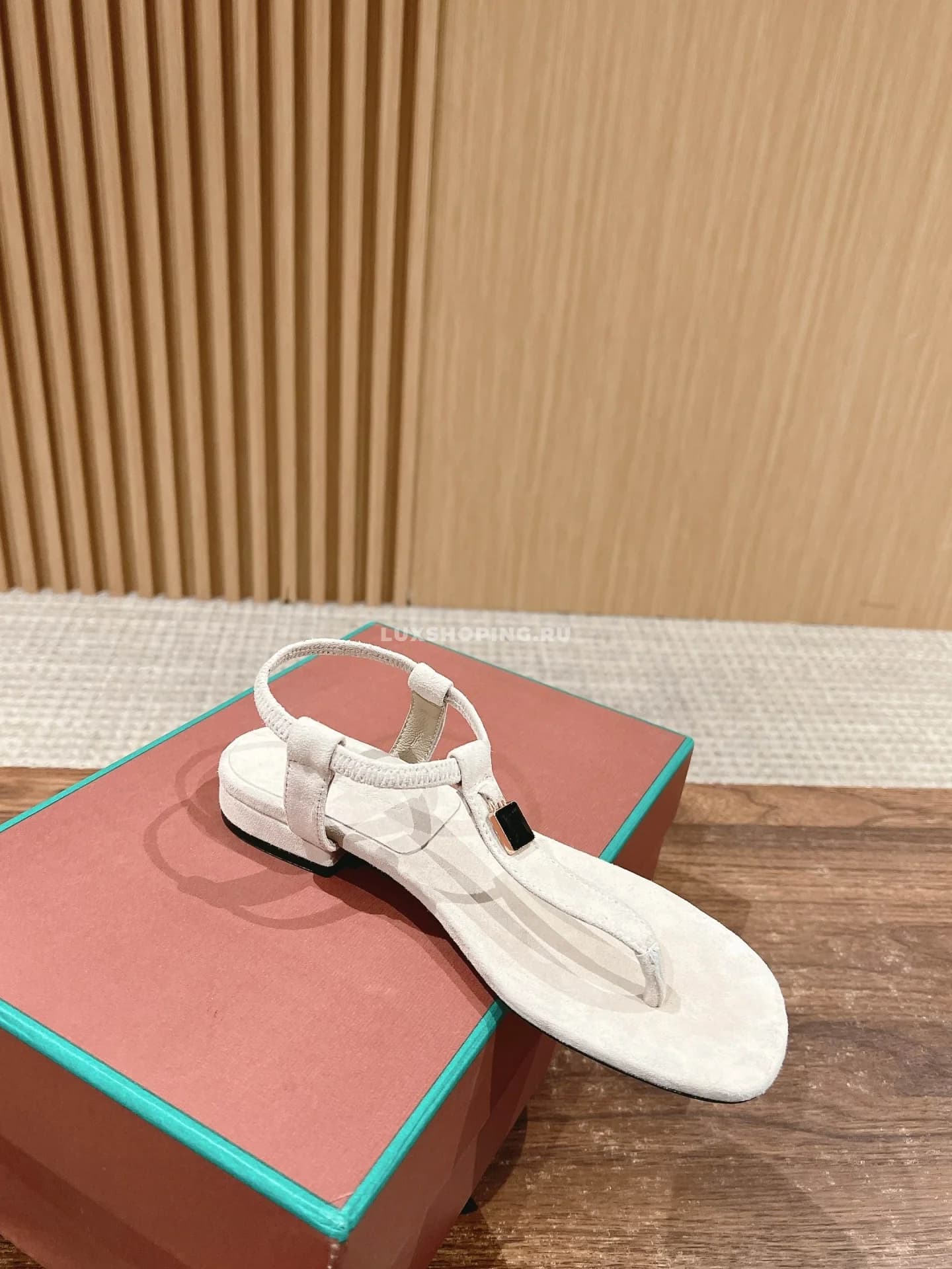 Сандали Loro Piano белые - фото 3