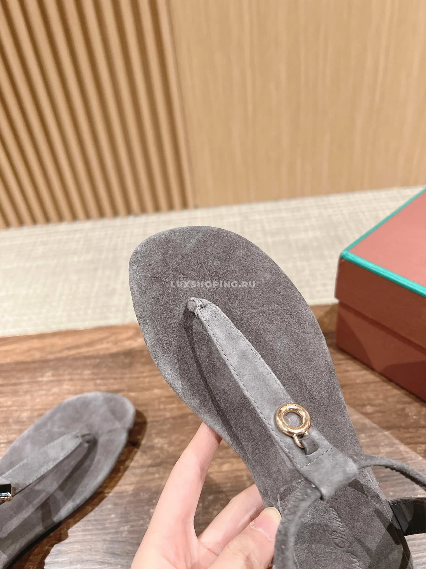 Сандали Loro Piano темно серые - фото 7