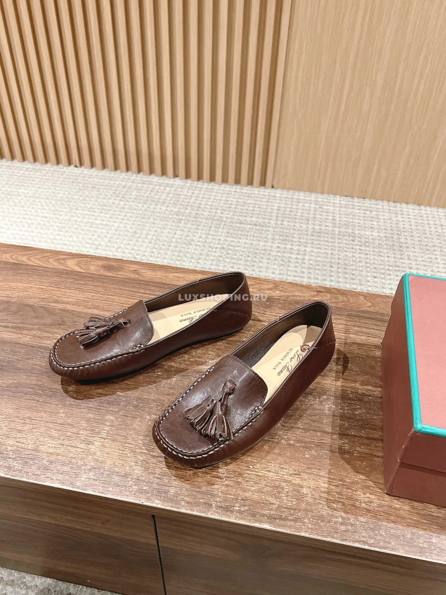 Мокасины кожанные с кисточками Loro Piana темно коричневые - фото 5