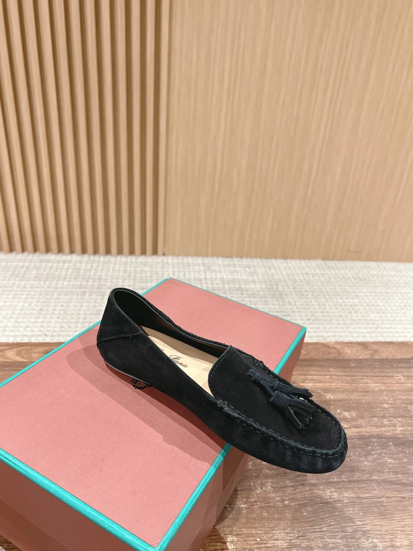 Мокасины замшевые с кисточками Loro Piana черные - фото 2