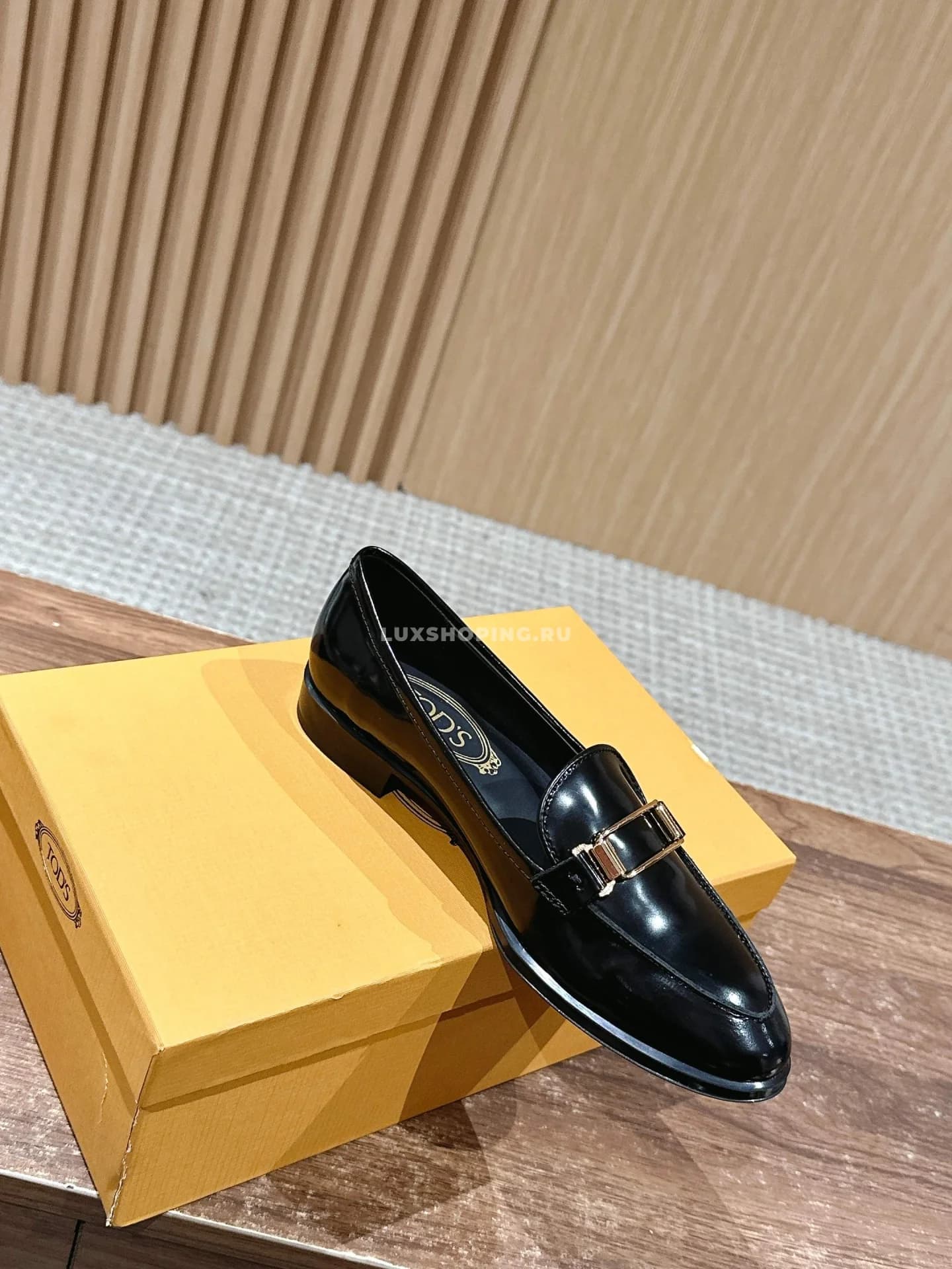 Лоферы Tods лакированные черные - фото 5