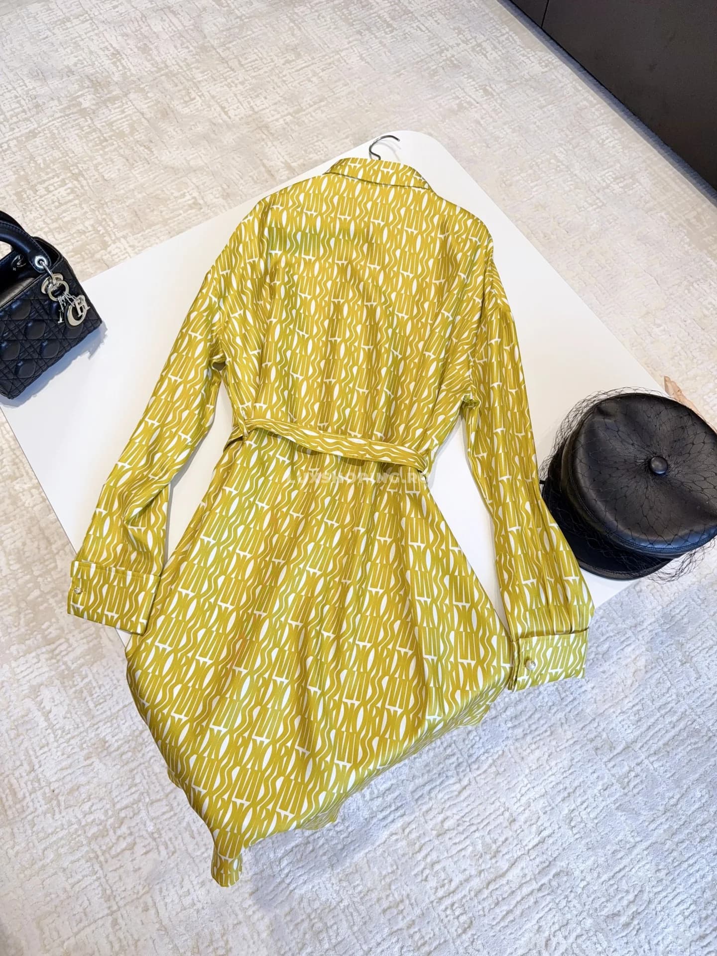DIOR шелковое платье с поясом с буквами, желтое - фото 3