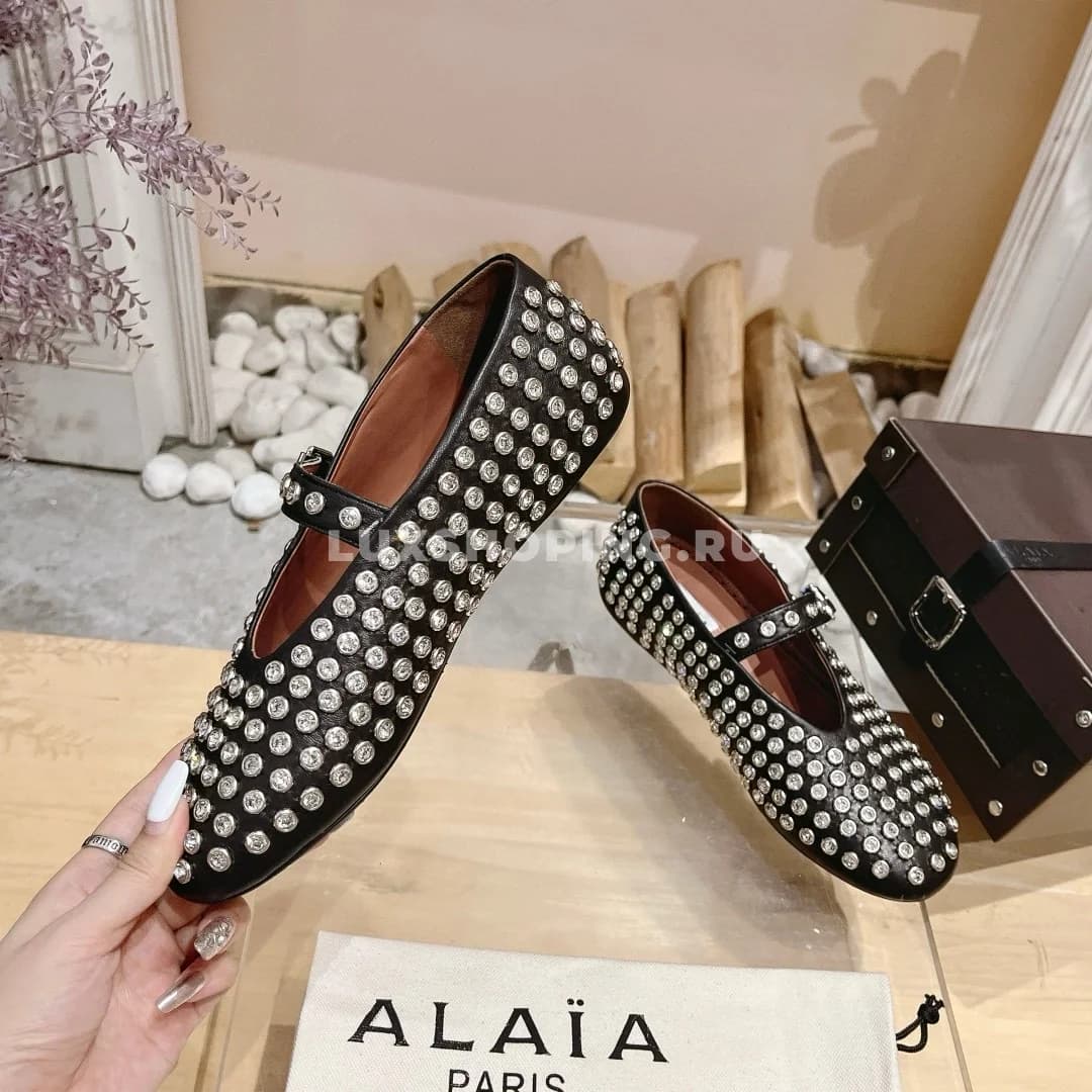 Балетки ALAÏA Crystal-Embellished черные - фото 4