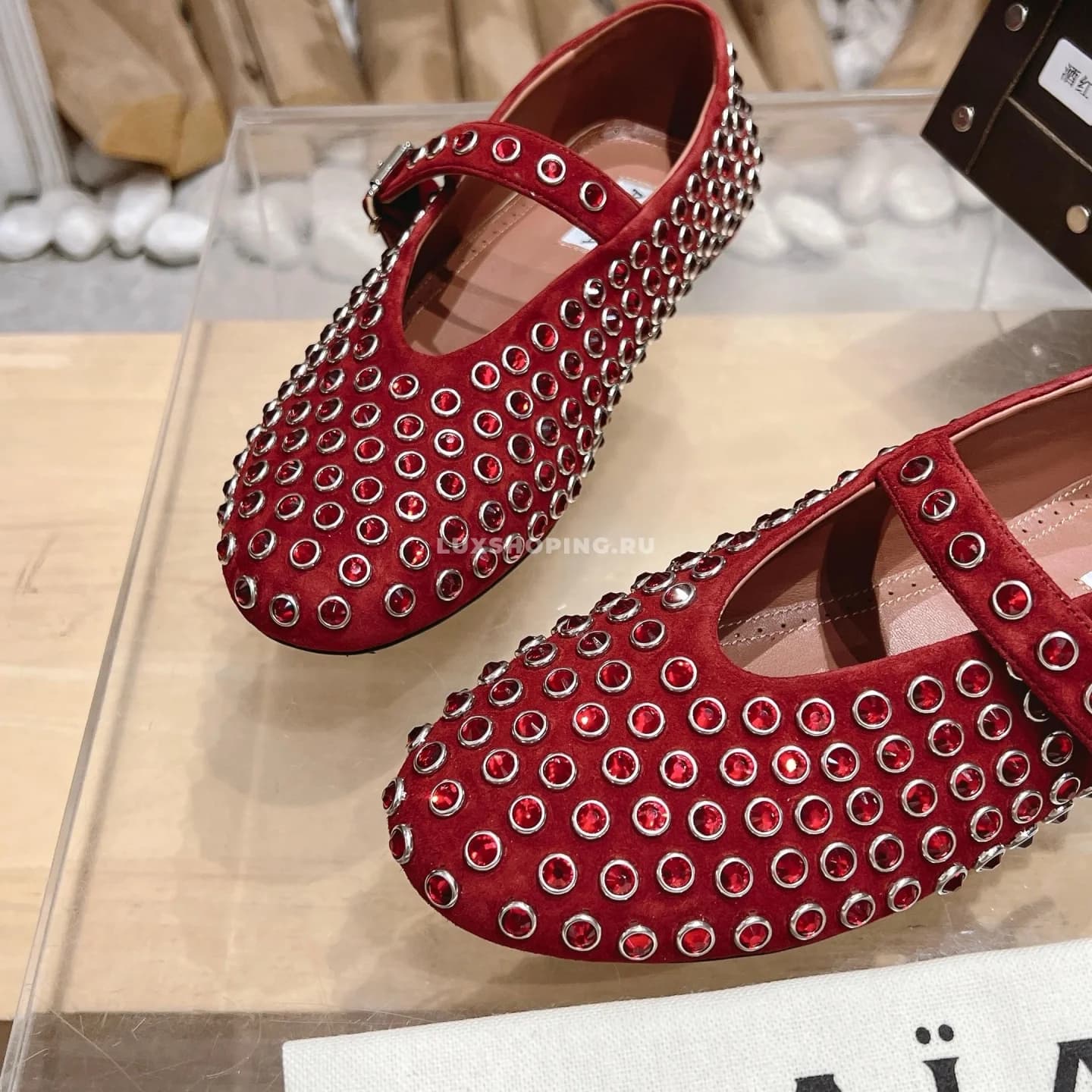 Балетки ALAÏA Crystal-Embellished бордовые - фото 8