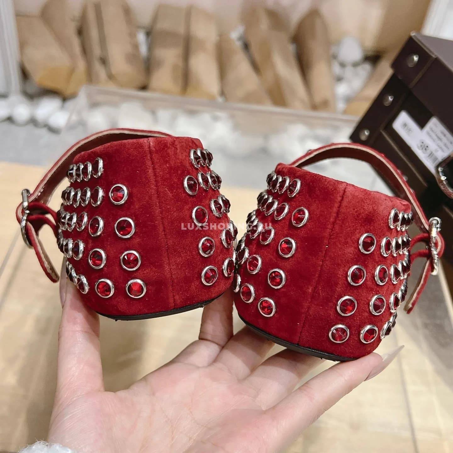 Балетки ALAÏA Crystal-Embellished бордовые - фото 9