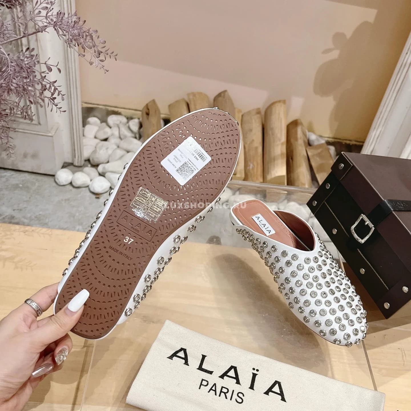 Мюли ALAÏA Crystal-Embellished белые - фото 9