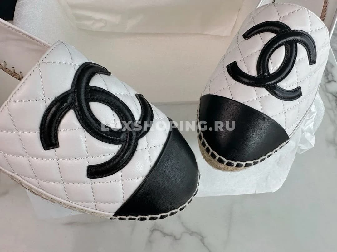 𝐂𝐡𝐚𝐧𝐞𝐥 эспадрильи кожаные стеганные белые с черным - фото 2