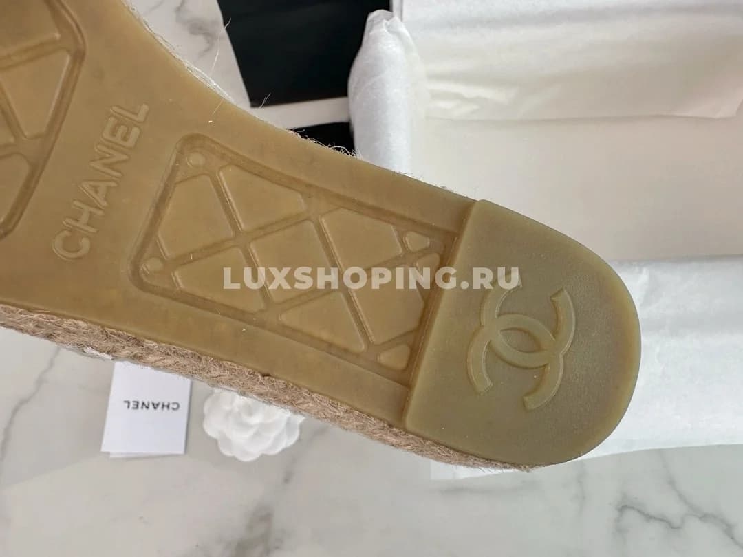 𝐂𝐡𝐚𝐧𝐞𝐥 эспадрильи кожаные стеганные белые с черным - фото 5