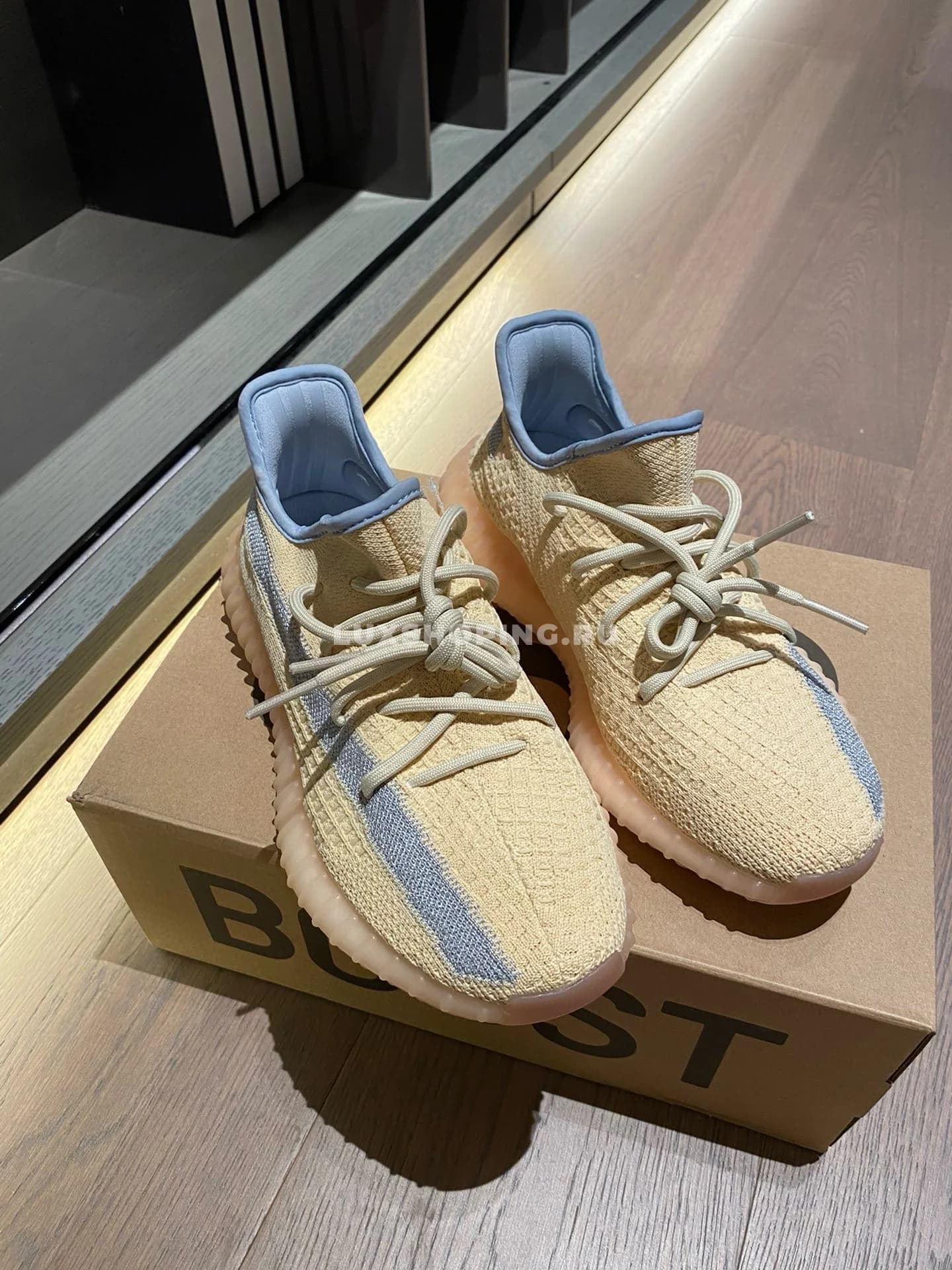 Кроссовки Adidas Yeezy Boost 350 1013Г - фото 2