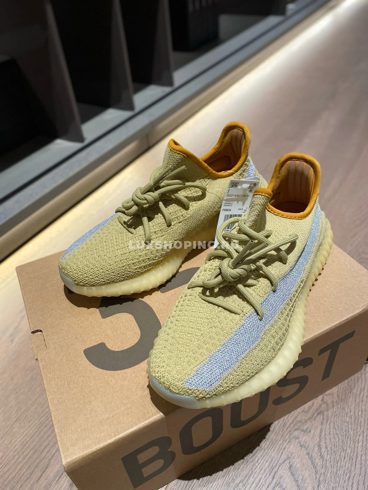 Кроссовки Adidas Yeezy Boost 350 1015СС - фото 9