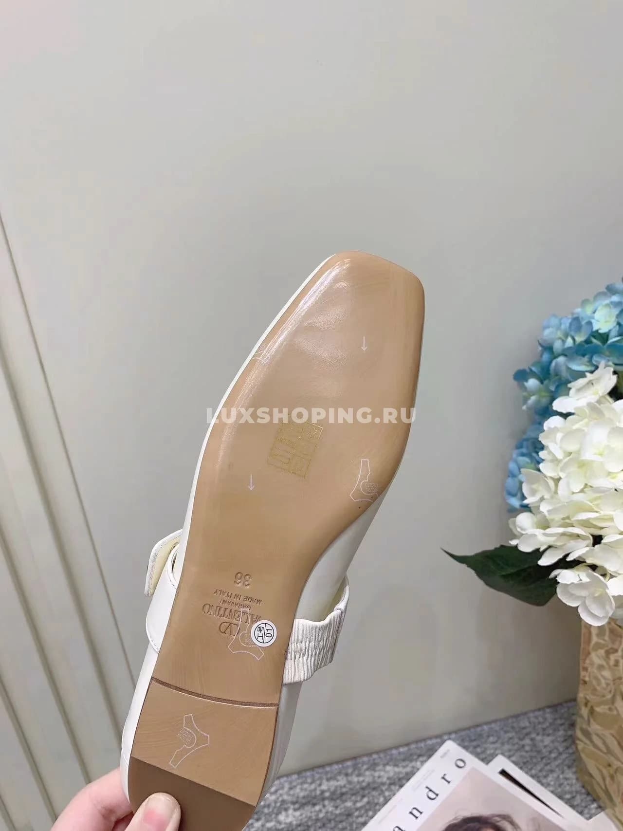 Балетки Valentino Мэри Джейн, закрытые белые - фото 2