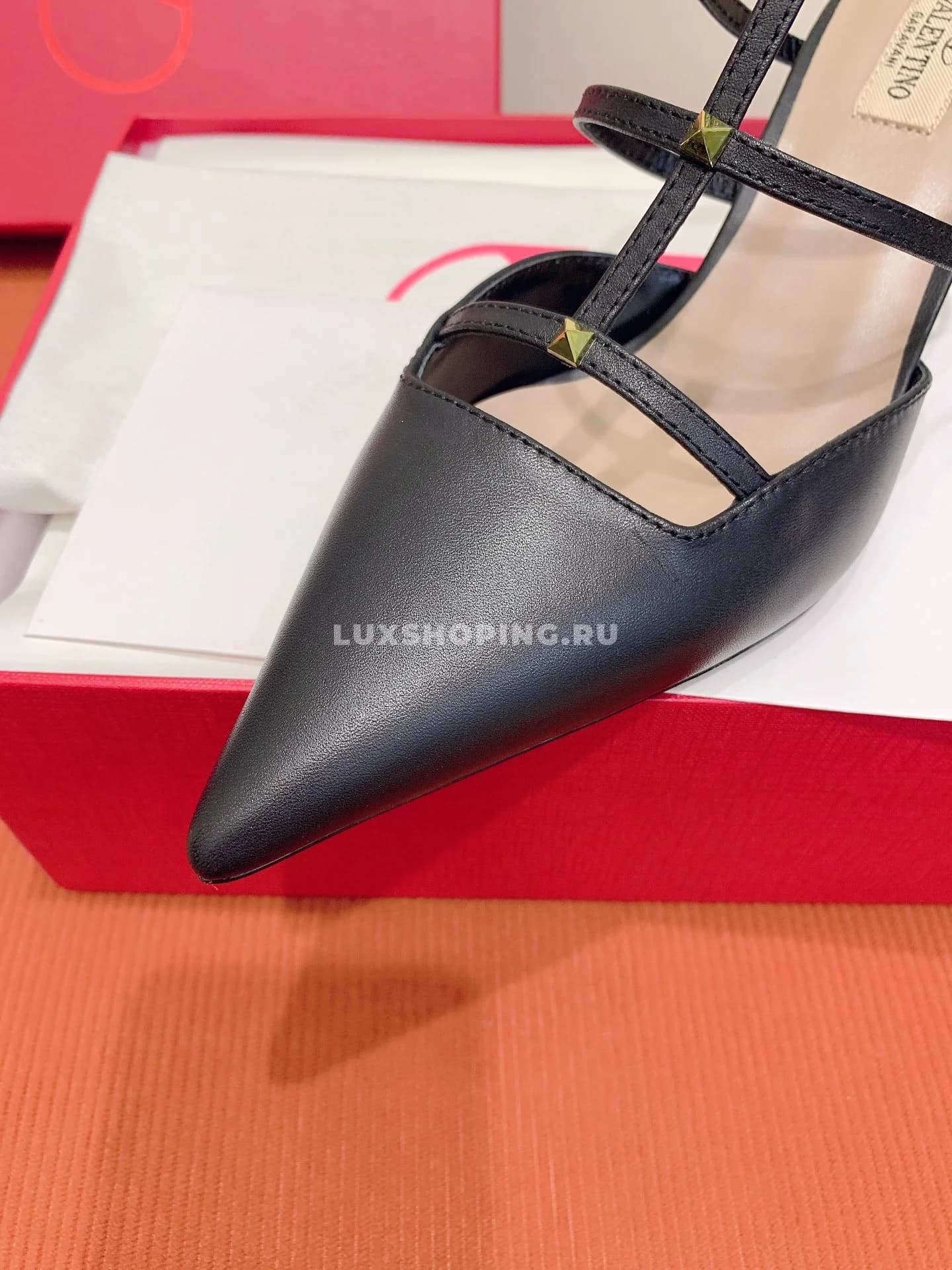 Босоножки Valentino 2024 на высоком каблуке, черные - фото 4