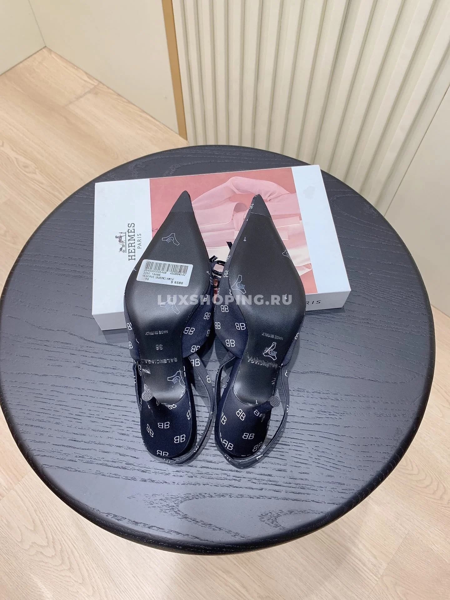 Туфли Balenciaga с открытой пяткой и застежкой - фото 2