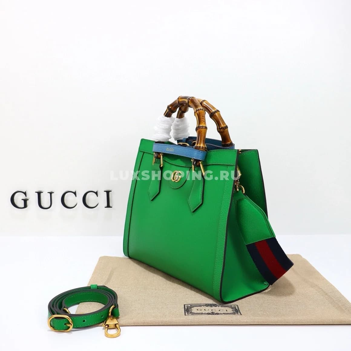 Gucci Сумка-тоут Diana 702721 светло-зеленый - фото 2