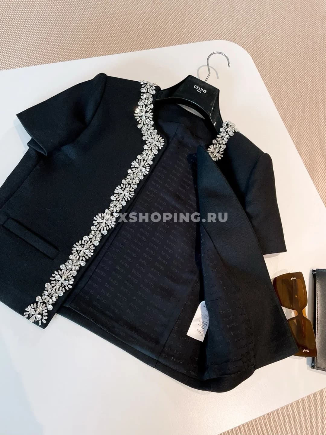 CELINE Черно-белый твидовый костюм с кристаллами - фото 5