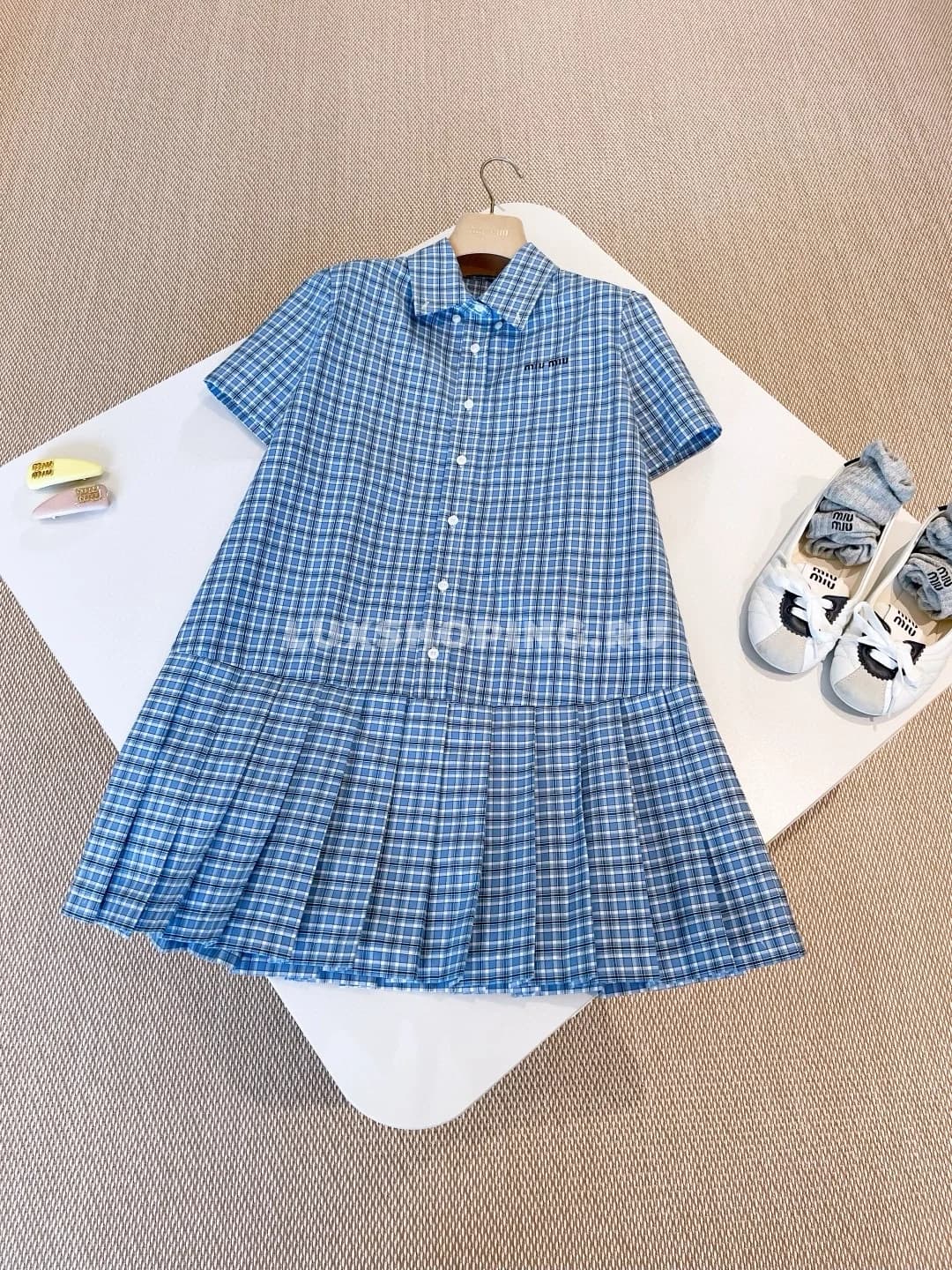 Miu Miu Плиссированное платье в клетку - фото 4