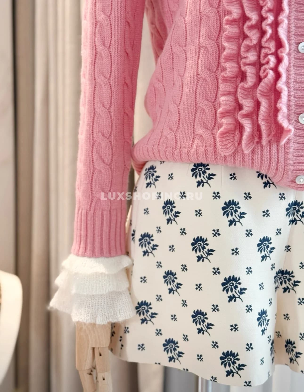 Valentino изысканный кардиган из мягкой премиальной шерсти - фото 12