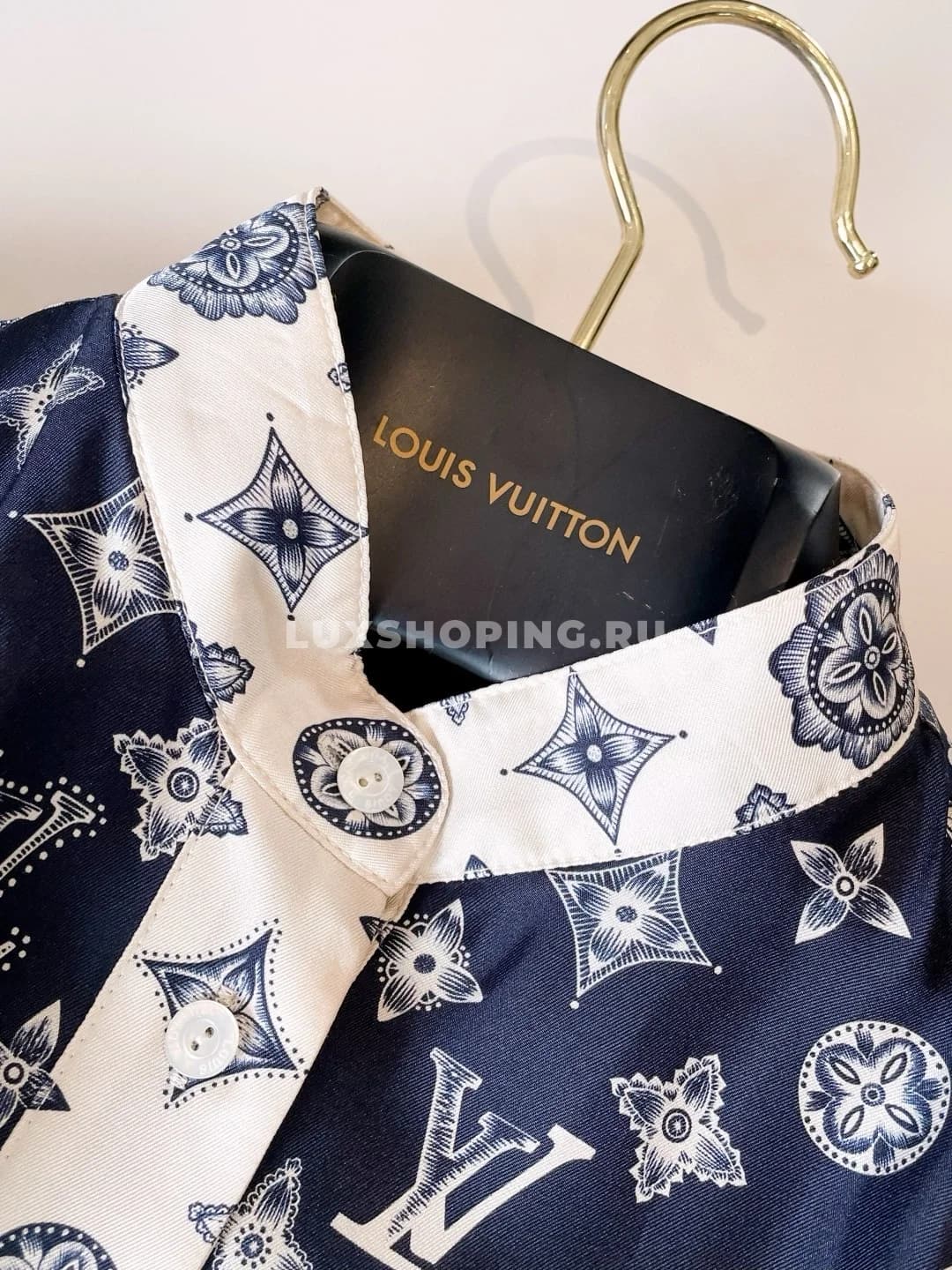 Louis Vuitton Платье из натурального шелка с принтом Monogram - фото 10