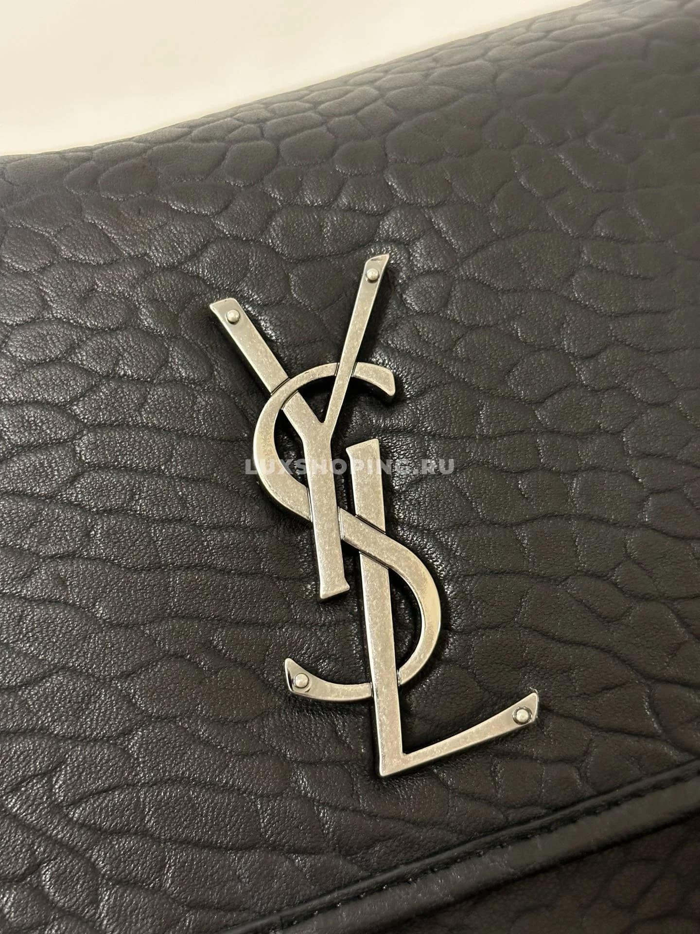 Saint Laurent Сумка Niki 28 см из мягкой овечьей кожи - фото 4