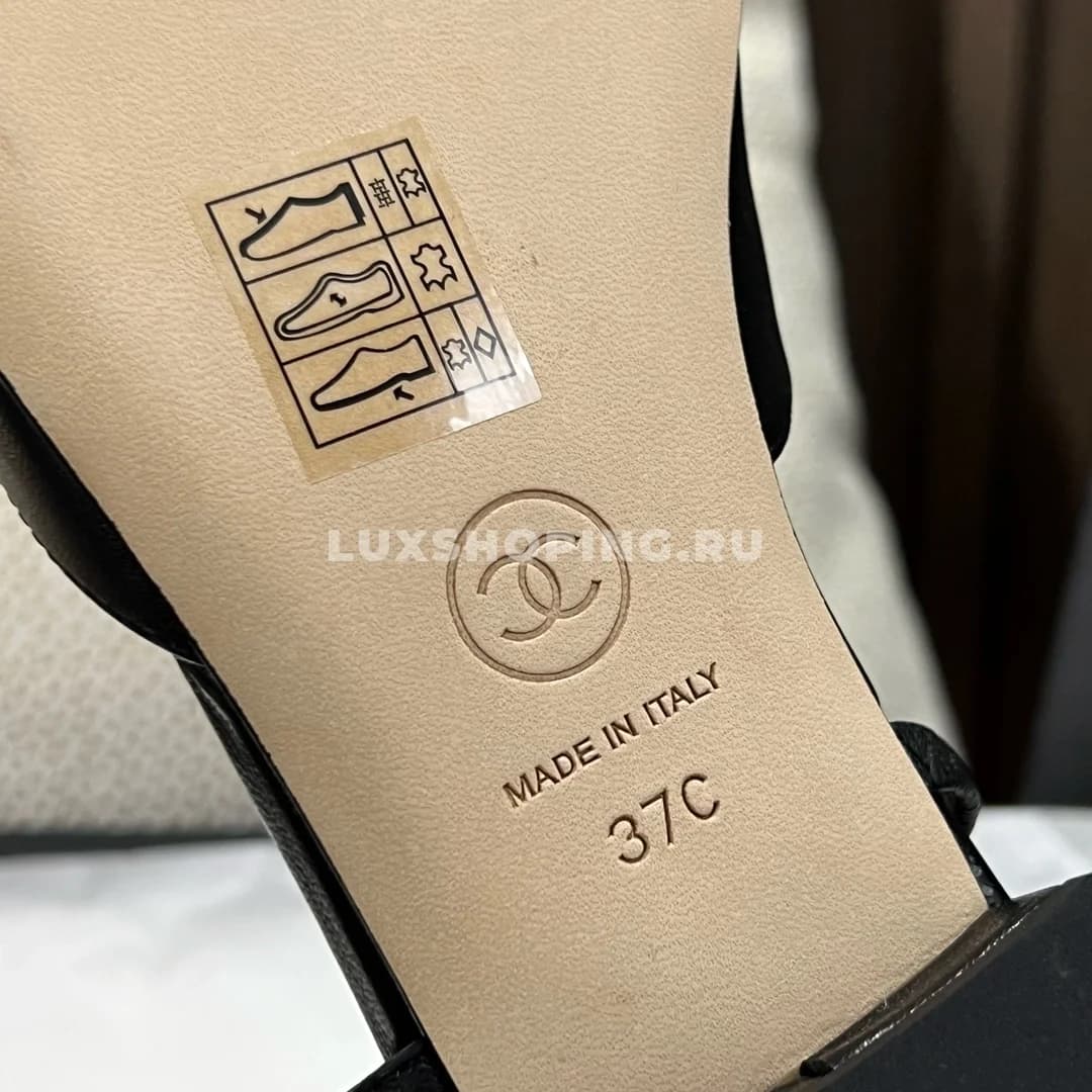 Босоножки Chanel черные на низкой платформе - фото 6