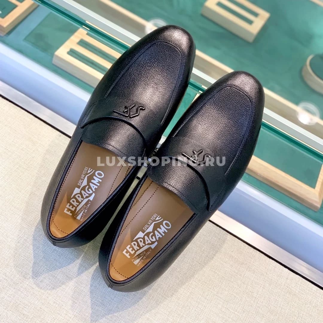 Мужские туфли Ferragamo черные, зернистая кожа - фото 2