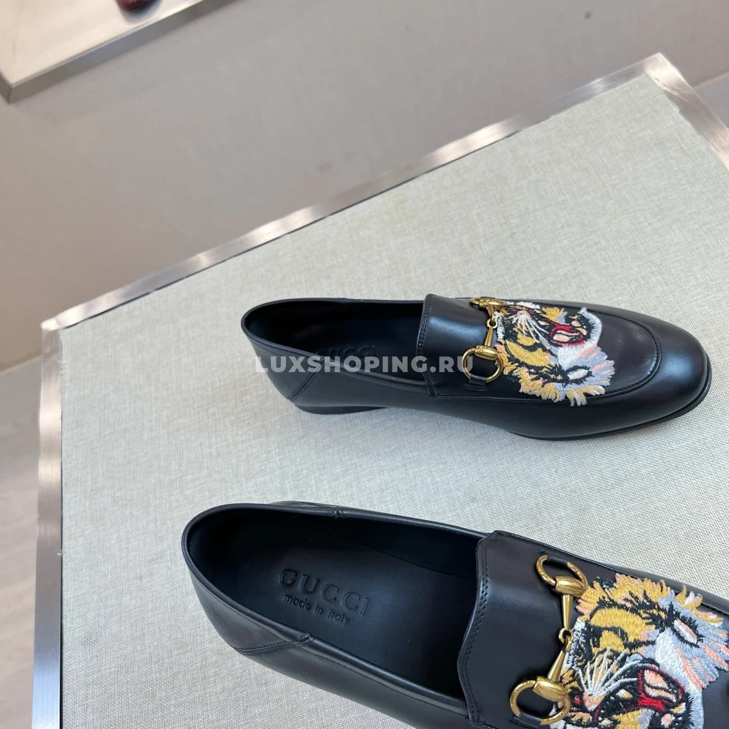 Мокасины Gucci черные с тигром - фото 6