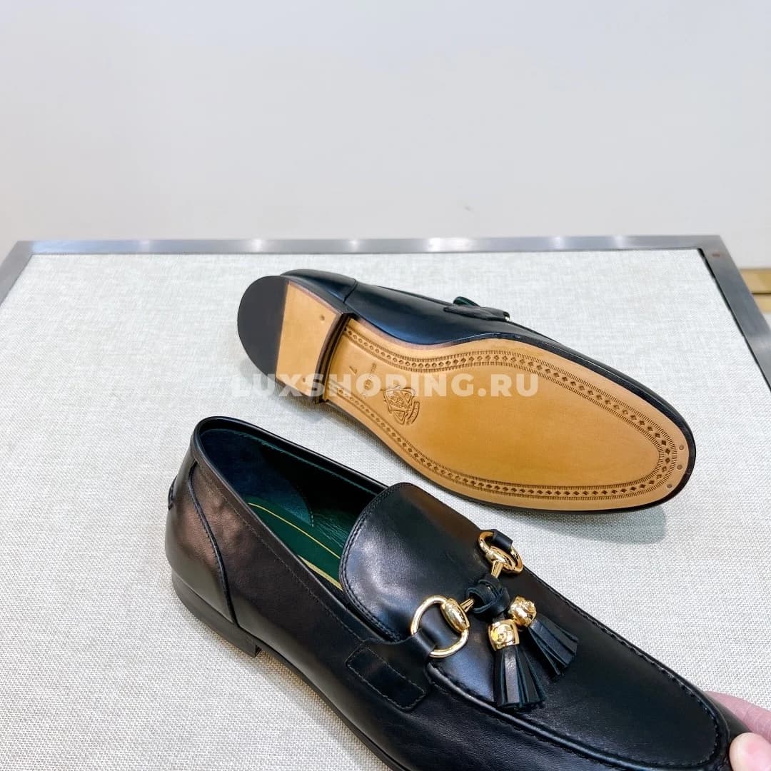Мокасины Gucci с кисточками кожаные черные - фото 2