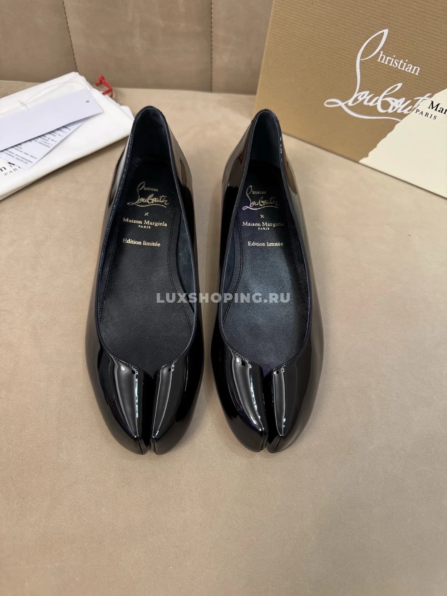 Балетки Margiela с раздвоенным носком черные - фото 5