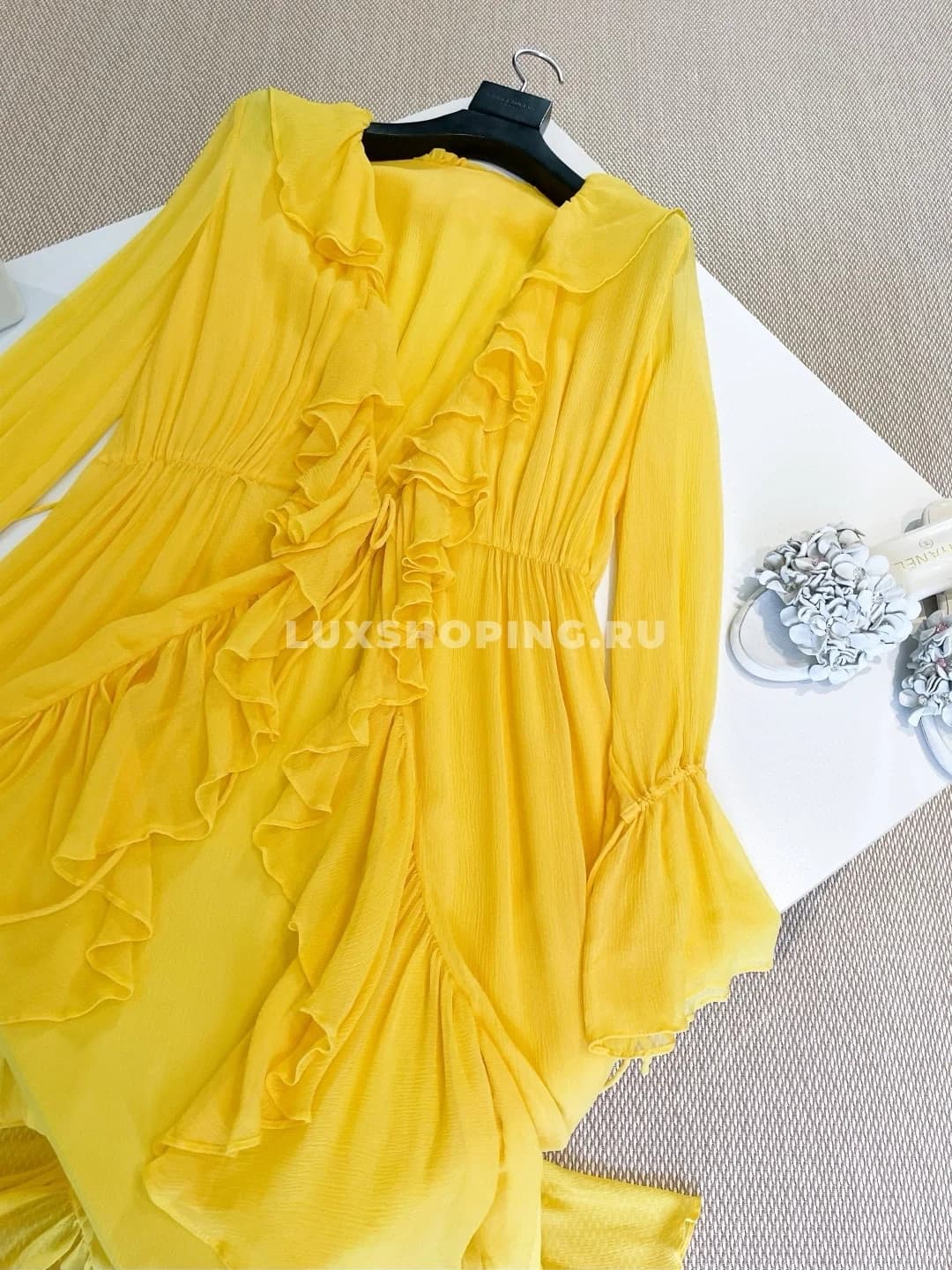 YSL Шёлковое платье лимонного оттенка с кружевной отделкой - фото 6