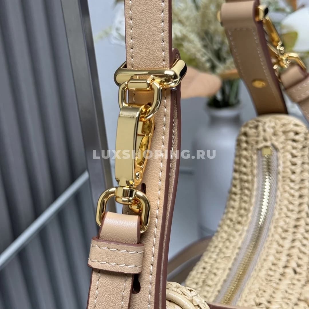 Сумка-луна Prada плетеная из рафии 22,5×18,5×6 см - фото 7