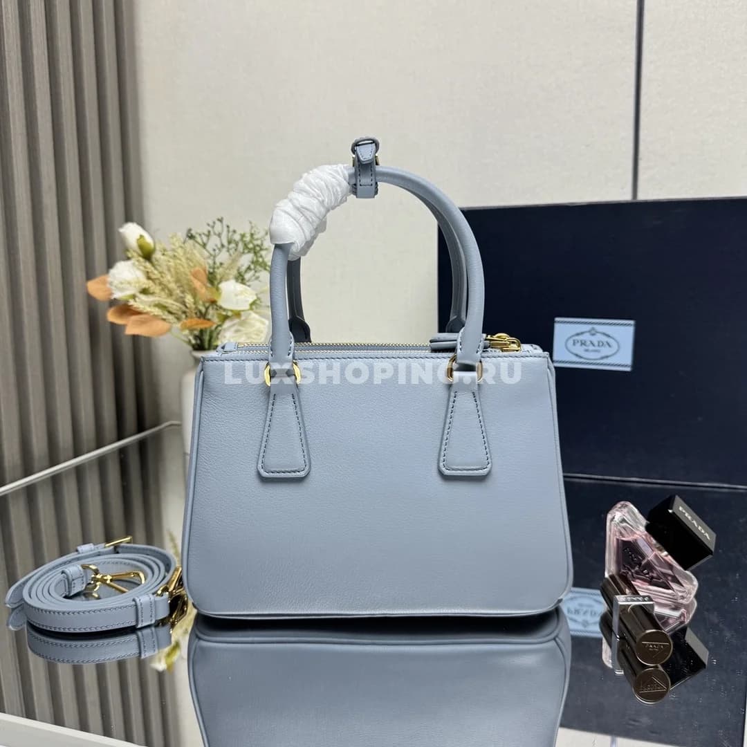Сумка Prada Galleria Light Blue маленький размер 24,5×16,5×11 см - фото 2