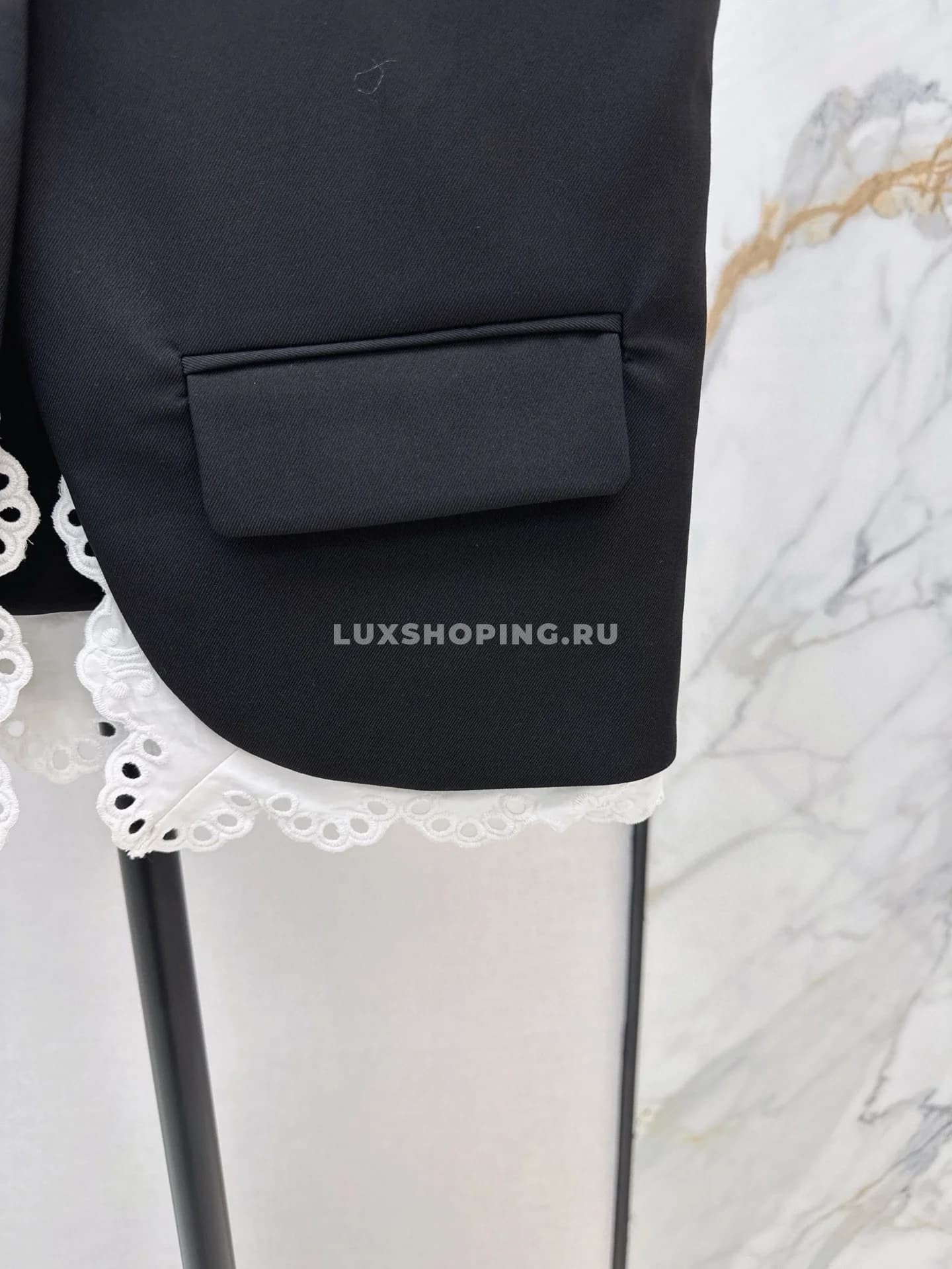 CELINE Жилетка двухслойная с кружевом - фото 7