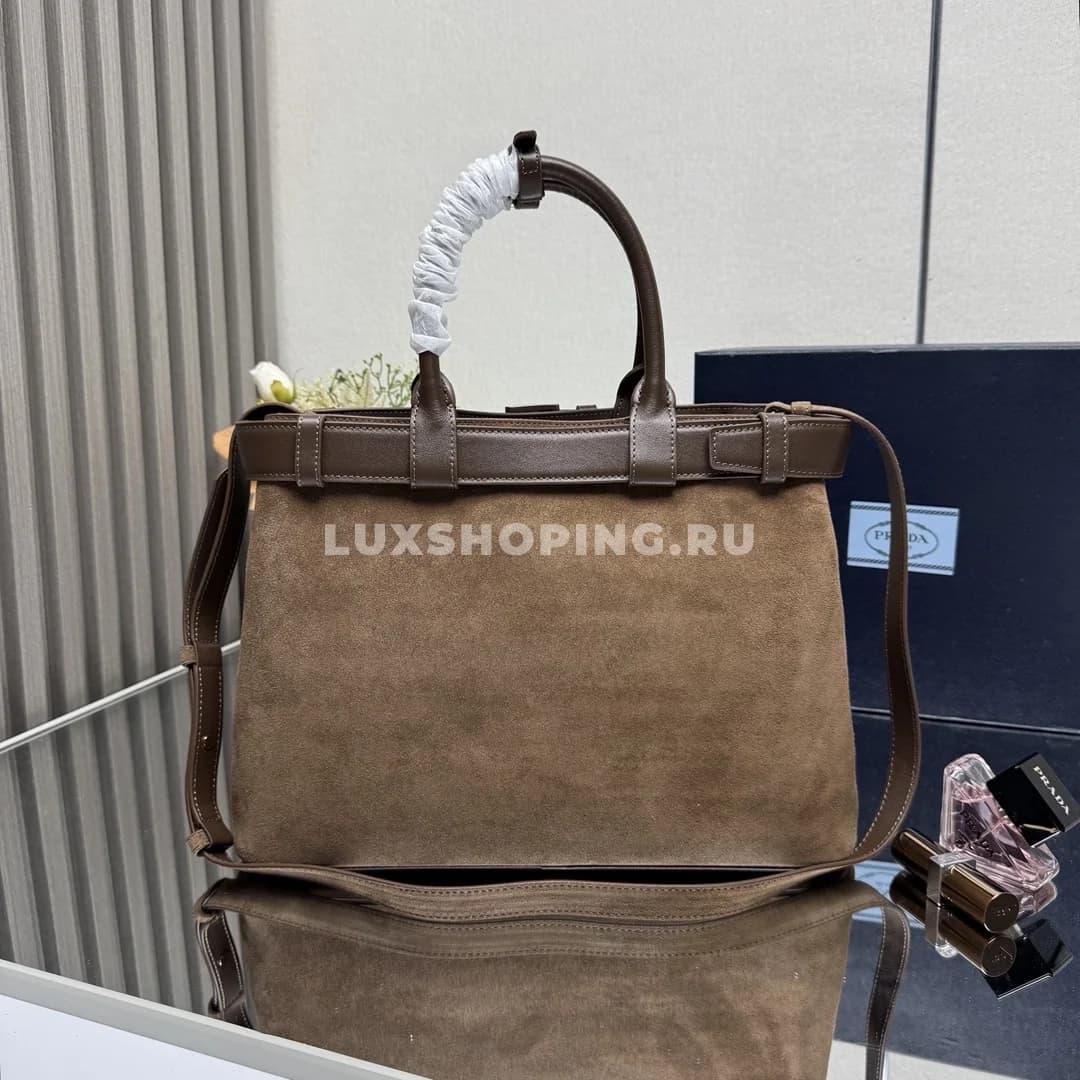 Сумка Prada Buckle коричневая из замши с ремешком 32×23×11 см - фото 8