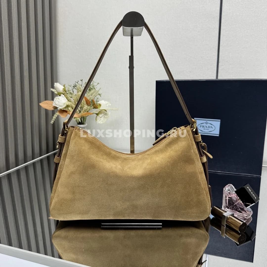 Сумка Prada Aimee Hobo из замши карамельная 31×18×10 см - фото 7