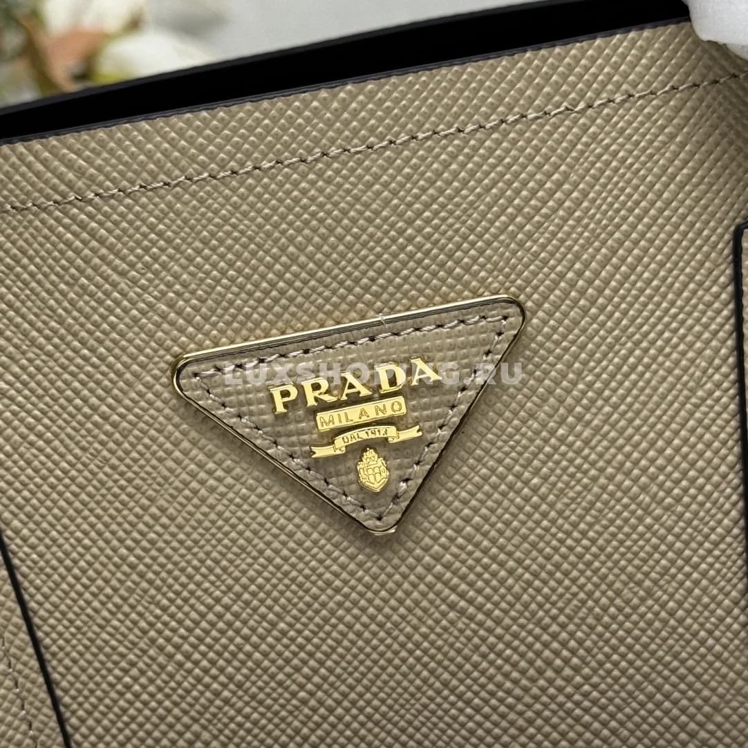 Сумка Prada Double бежевая 33×24,5×14 см - фото 5